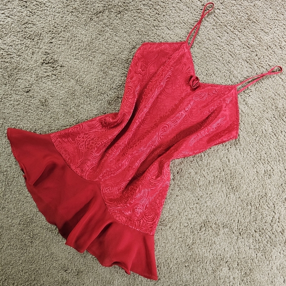 Val Mode 80's Vintage Lingerie Red Sexy Chemise Slip Mini Nightgown Sleep Dress - Picture 1 of 7